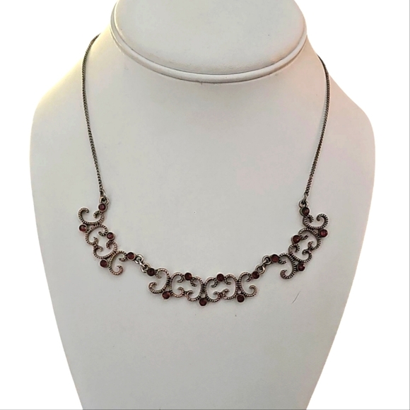 1979 Choker Necklace Ornate Gold Tone Metal Red Rhinestone Accents For AVON - Picture 1 of 7